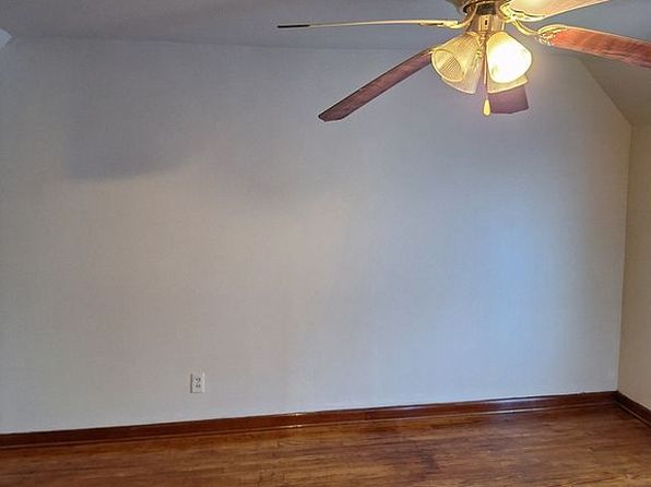 319 Main St, Pennington Gap, VA 24277