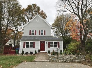 34 Grafton Ave, Westwood, MA 02090