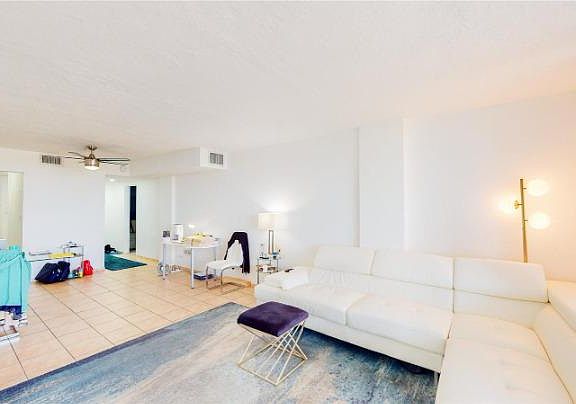 2nd image of 3660 NE 166th St APT 712