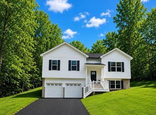 1027 John Paul Jones Dr, Stafford, VA 22554