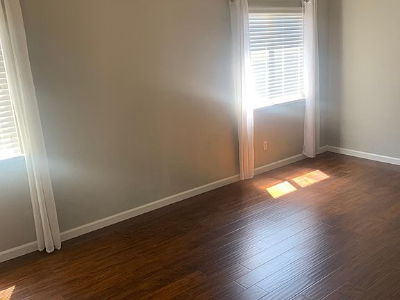 5th image of 2901 Jubilee Dr