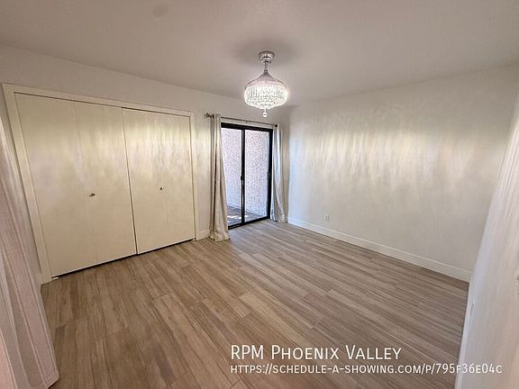 3rd image of 7826 E San Miguel Ave