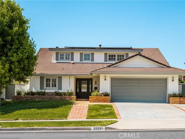 25231 Earhart Rd, Laguna Hills, CA 92653
