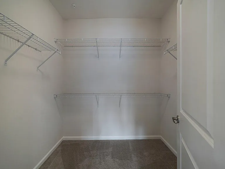 227 Quarry Point Rd — Photo 3