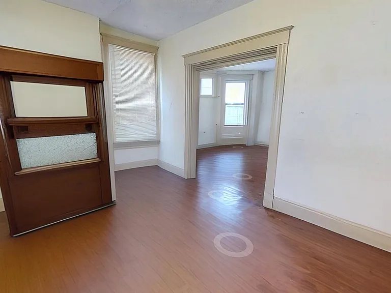 2545 Vestry Ave — Photo 4