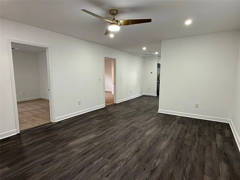 1040 Palmetto Ave SW — Photo 8