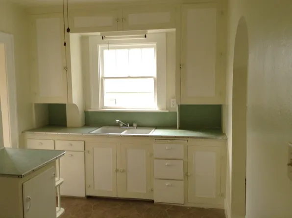 1034 S Melrose St, Casper, WY 82601