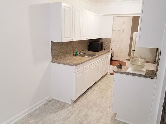 5th image of 10555 62nd Dr APT 2G