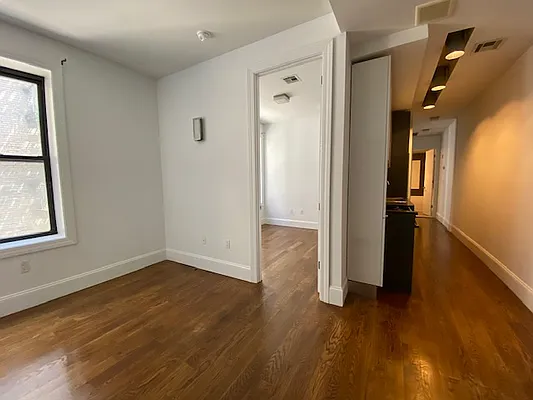 Rented by Simply Brooklyn Realty Inc | media 31