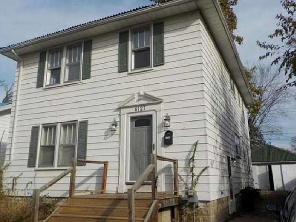 4th image of 4127 Custer Ave
