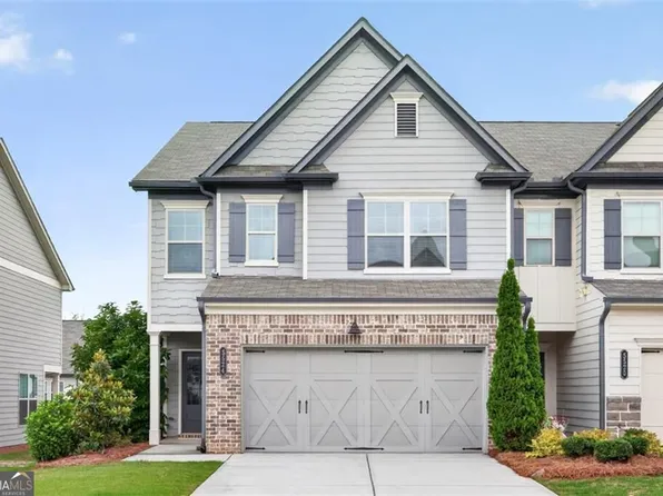 5524 Garens Way, Flowery Branch, GA 30542