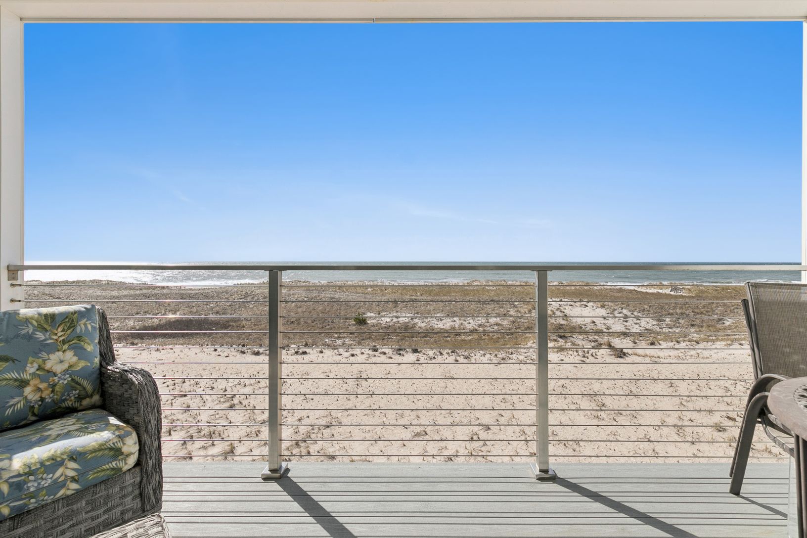  Private beck view to ocean and beach.