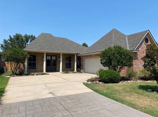 516 Toulouse Ct, Bossier City, LA 71111