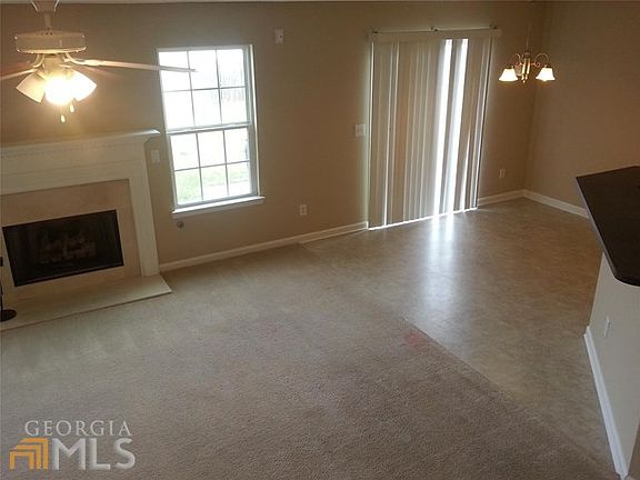 4th image of 2124 Pineview Trl