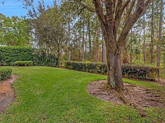 3rd image of 8453 Woburn Ct