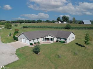 2395 Jewell Ave, Oskaloosa, IA 52577