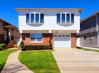 9111 161st Ave, Howard Beach, NY 11414
