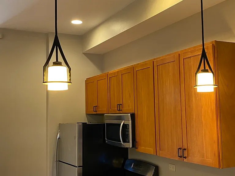 2750 W Warren Blvd #1 — Photo 6