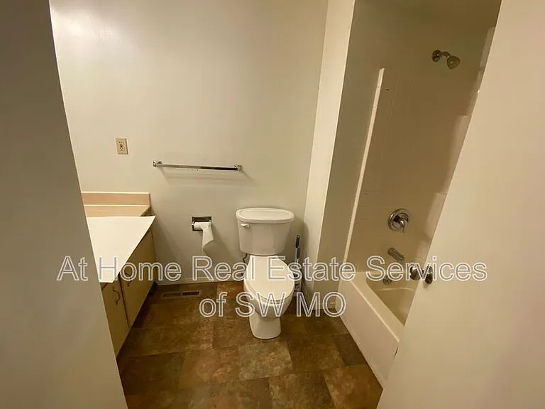 109 Aspen Cir — Photo 7