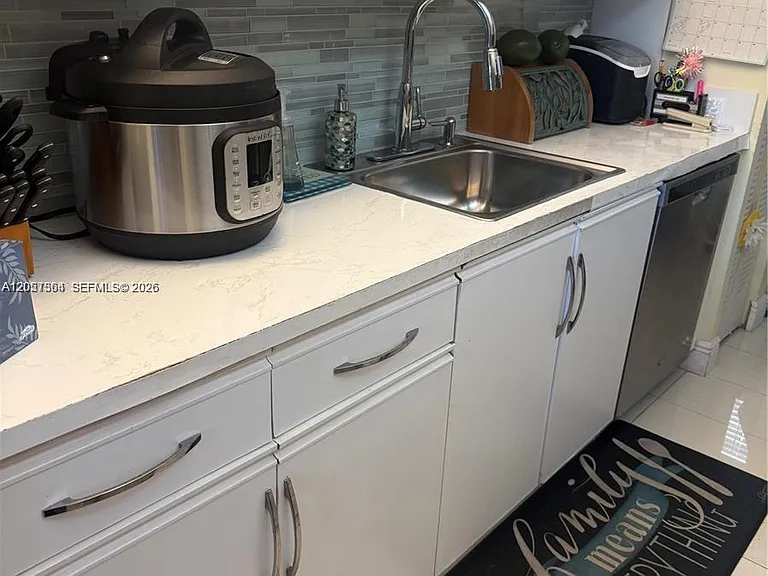 12501 SW 14th St #314R — Photo 10