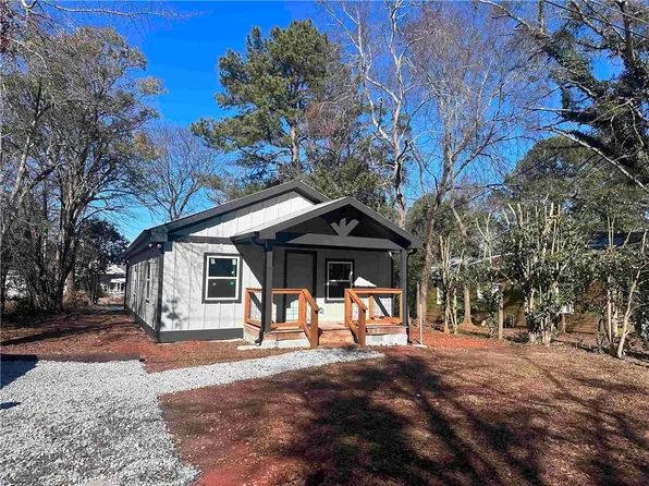 161 Cotton St, Commerce, GA 30529
