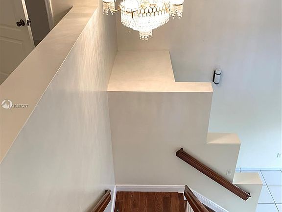 3rd image of 17405 NW 75th Pl APT 201