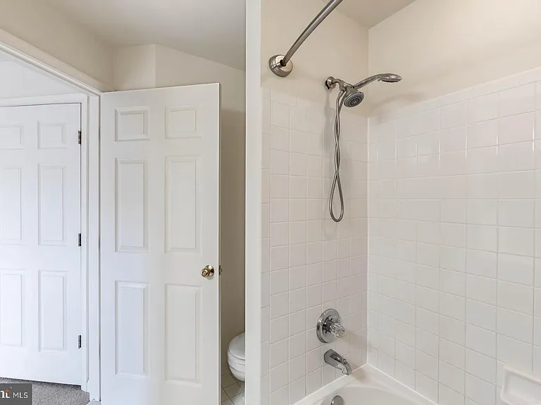 6601 Netties Ln #1803 — Photo 25
