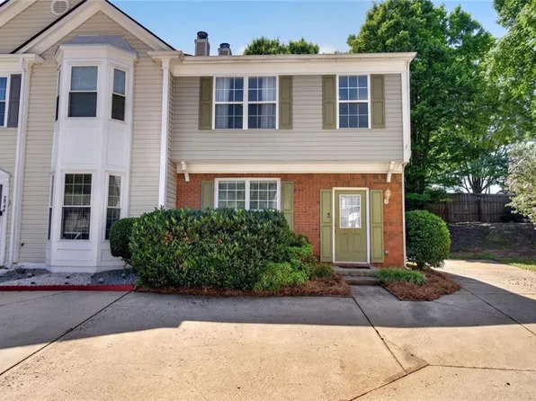 2762 Terrell Trace Dr SE, Marietta, GA 30067
