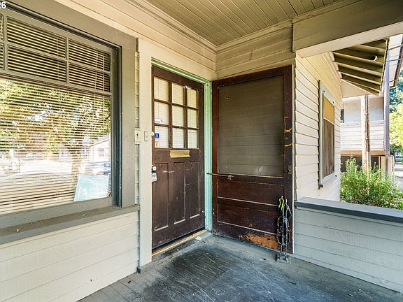 5th image of 1258 Washington St