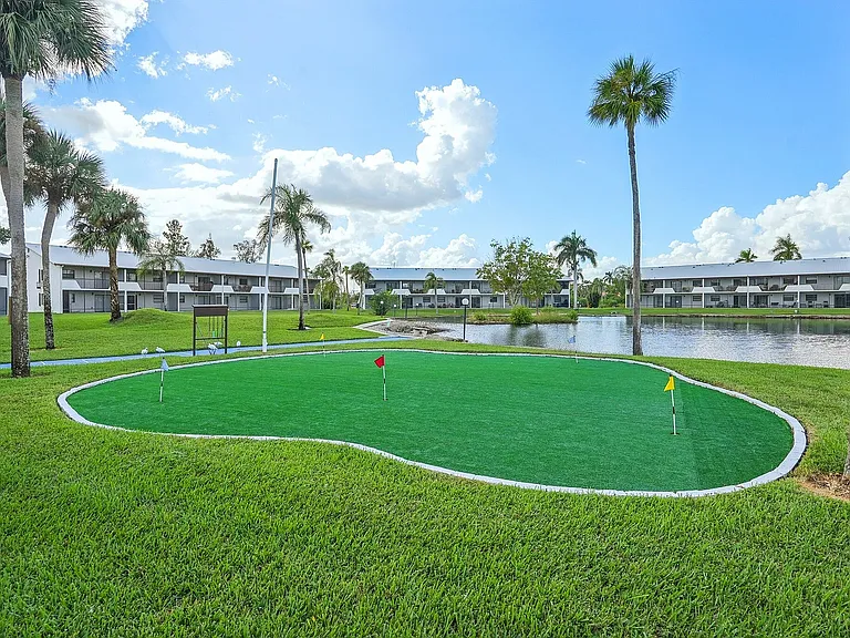 104-web-or-mls-Maida Ln-0910-907
