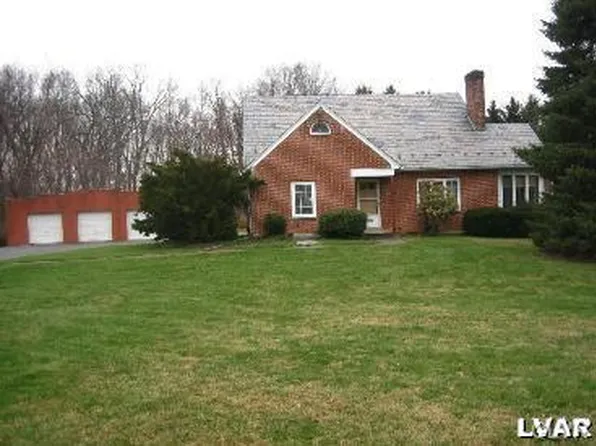 4053 Oakland Rd, Bethlehem, PA 18020