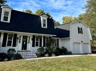 4102 Roxbury Pl, Erie, PA 16506