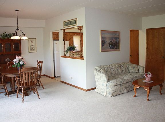 3rd image of 11147 Wisconsin Ct APT 1A