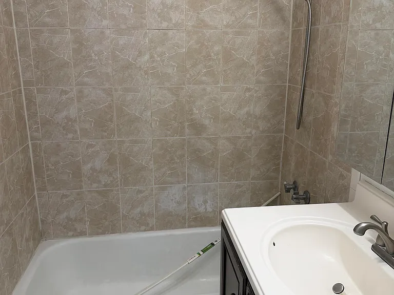 9060 Palisade Ave #705 — Photo 11