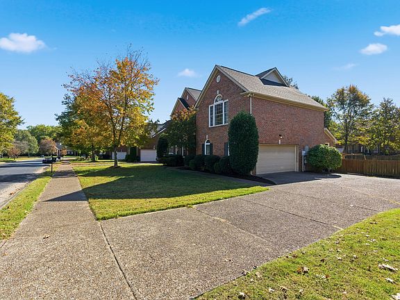 2nd image of 6413 Holly Trace Ct