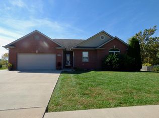 6030 Impala Dr, Hallsville, MO 65255