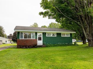 84 Whitcomb Rd, Fulton, NY 13069