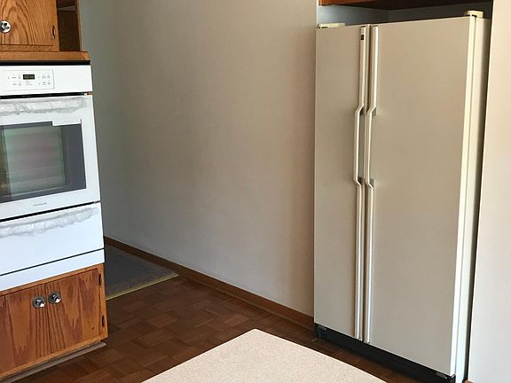 5th image of 3805 N Christiana Ave #1