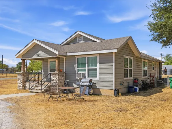 504 Hawk St, Dublin, TX 76446