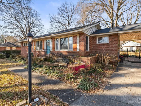 5208 Nations Ford Rd, Charlotte, NC 28217