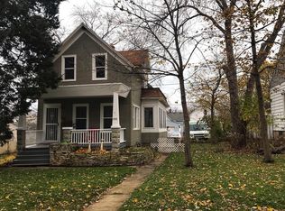 3806 S Rutland Ave, Saint Francis, WI 53235