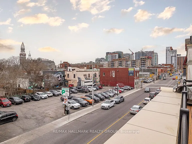 226 Dalhousie St — Photo 37