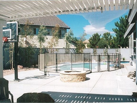 Fantastic oversized backyard