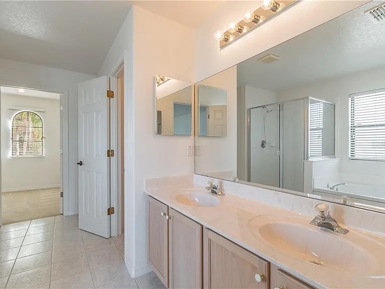 470 Canary Island Ct — Photo 42