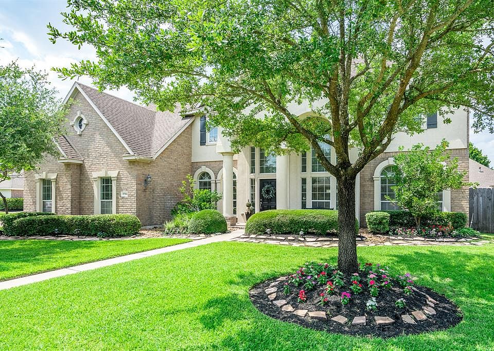 1st image of 17314 Pinecreek Hollow Ln