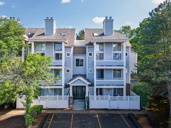 200 Falls Blvd Unit A105, Quincy, MA 02169