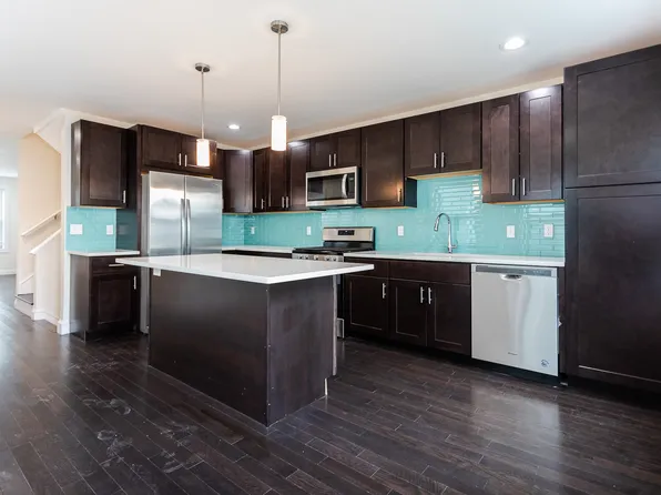 478 Fulton St, Medford, MA