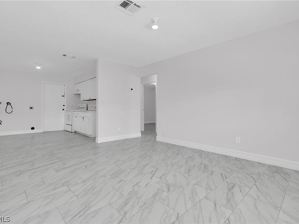1st image of 5455/5457 10th Ave