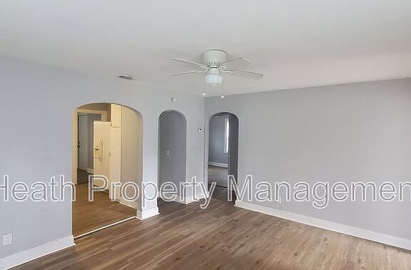 5th image of 5595 42nd St N