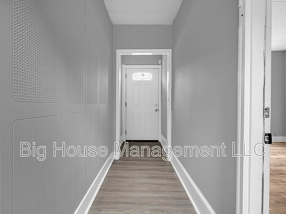 4th image of 339 E 25th St Unit 2